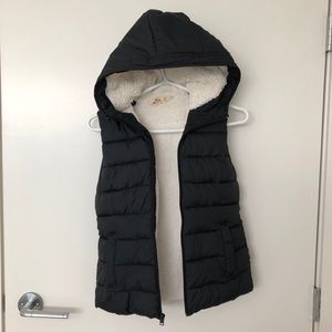 Hollister Sherpa-Lined Puffer Vest